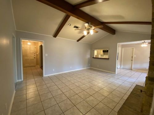 8709 Donna Gail Dr, Austin TX  78757-6955 exterior