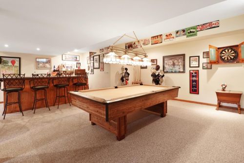 2650 9 Pl, Hobart IN 46342-5356 exterior