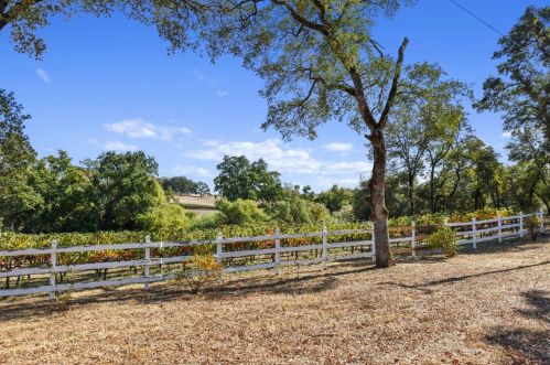 11400 Cramer Rd, Auburn, CA 95602-9240