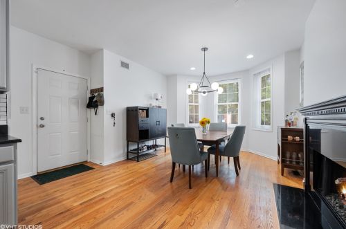 1367 Crystal St, Chicago IL  60642-3338 exterior