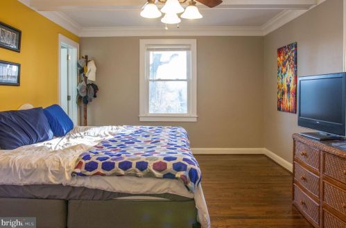 19201 Cardinal Heights Rd, Triangle VA  22172-2406 exterior
