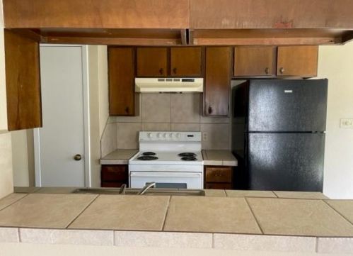 4 Dallas Ct, Angleton TX  77515-4183 exterior