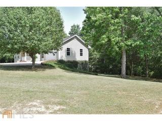 451 Stark St, Commerce, GA 30529-3271