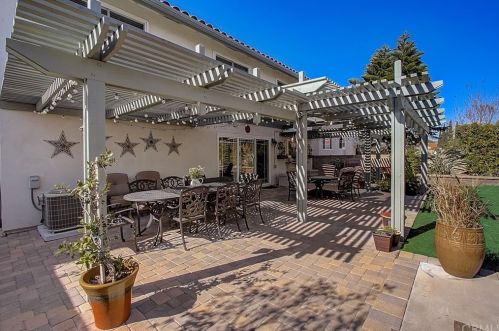 14912 Elm Ave, Irvine CA  92606-2611 exterior