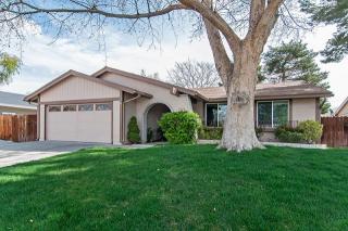 3020 Parkland Dr, Sparks NV  89434-1612 exterior