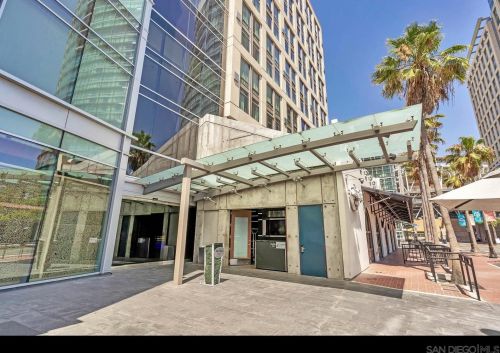 207 5th St, San Diego, CA 92101-1601