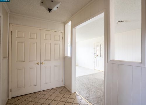 2805 Grant St, Concord CA  94520-4653 exterior