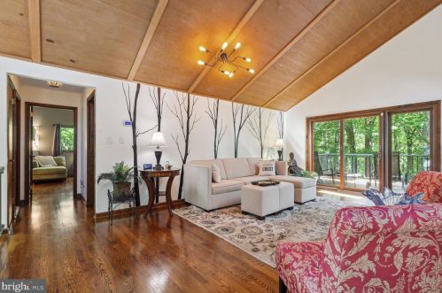 7015 Pindell School Rd, Fulton MD  20759-9715 exterior