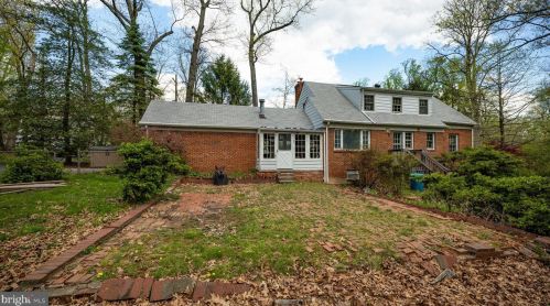 706 Stonington Rd, Silver Spring MD 20902-1547 exterior