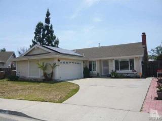 1109 Elder View Ln, Camarillo, CA 93012-5517