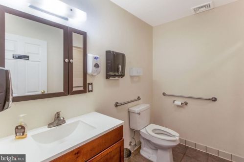 12606 Meadowood Dr, Silver Spring MD 20904-2928 exterior