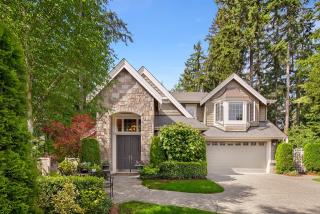 2053 211th Pl, Redmond, WA 98075-7503