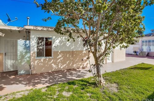 4619 130 St, Hawthorne CA 90250-5146 exterior