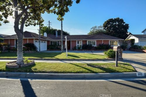 915 Hilda St, Anaheim CA  92806-4844 exterior