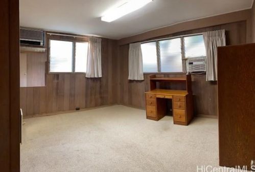 704 19th Ave, Honolulu HI  96816-4502 exterior