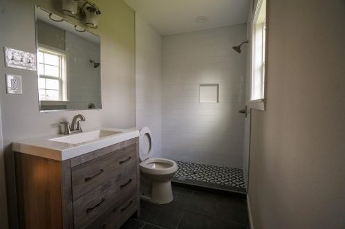 1508 Elizabeth Dr, Garland TX 75042-8419 exterior