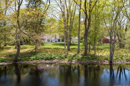 80 Ingham Hill Rd, Essex, CT 06426-1507