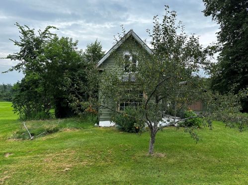 62 Center Rd, Easton, ME 04740-4247