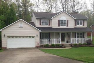 308 Quiet Oak St, Beaver, WV 25813-9494