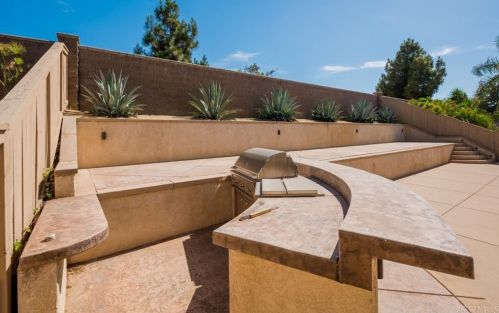 1430 Stanislaus Dr, Chula Vista CA  91913-1478 exterior