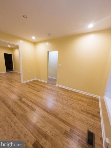 1732 State St, Trenton NJ  08609-2008 exterior