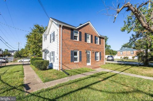3620 Lacy Blvd, Falls Church, VA 22041-1638