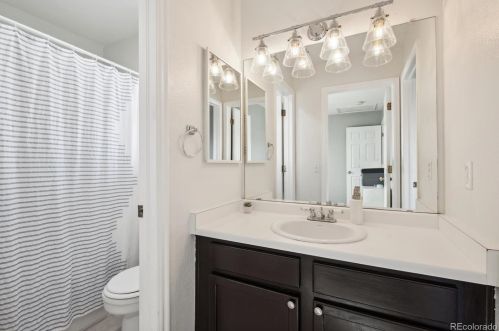 21264 Belleview Pl, Denver CO  80015-6406 exterior