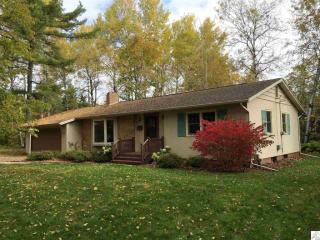 4004 Jay St, Duluth, MN 55804-1452