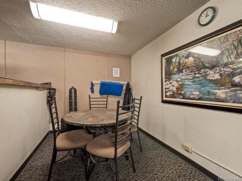 4600 Asbury Cir, Denver CO  80222-4700 exterior