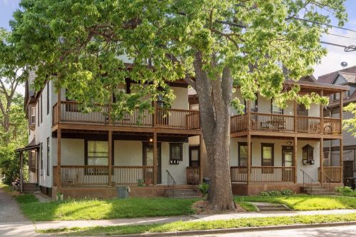 810 6th St, Minneapolis, MN 55415-1501
