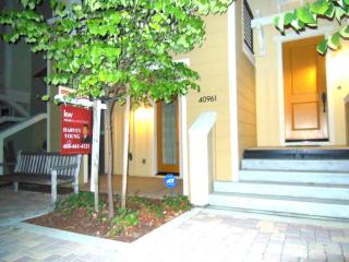 40961 Morningside Ter, Fremont, CA 94538-3036