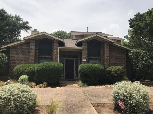 9106 Bluegrass Dr, Austin TX  78759-7172 exterior