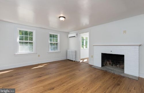 715 Cherry Valley Rd, Princeton NJ  08540-7920 exterior