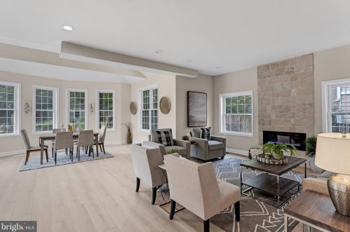 805 Colby Ave, Silver Spring MD 20912-5849 exterior