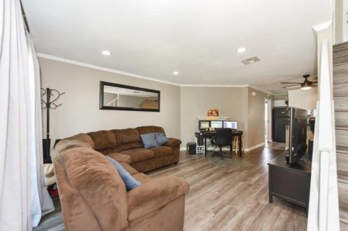 734 Fairhaven St, Anaheim CA  92801-4002 exterior