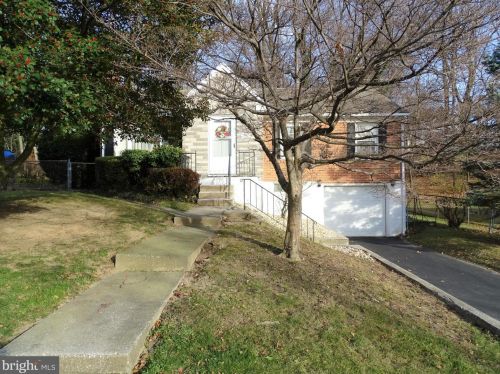 2191 Fineview Rd, York, PA 17406-2436