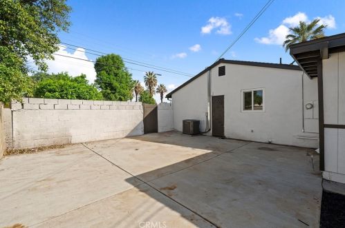 4196 Madrona Rd, Riverside CA  92504-2919 exterior