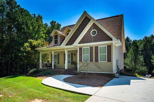 1700 Thompson Rd, Franklin, GA 30217-8005