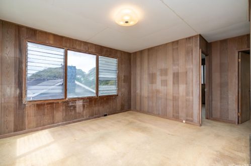 304 Wyllie St, Honolulu HI  96817-1727 exterior