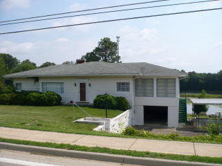 4348 Franklin Tpke, Danville, VA 24540-5258