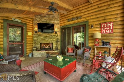 260 Clark Trl, Ellijay, GA 30540-6479