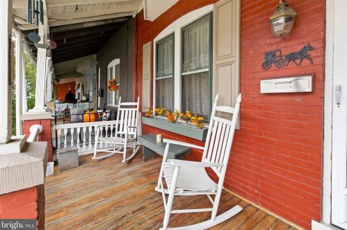 32 Ross St, Lancaster PA  17602-1957 exterior