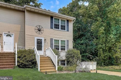 50 Barrensdale Dr, Severna Park, MD 21146-4808