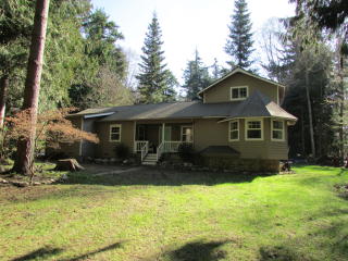 117 Candlewood Ln, Eastsound, WA 98245-8301