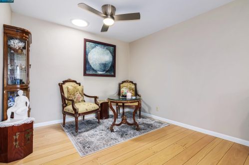 3381 El Monte Dr, Concord CA  94519-2806 exterior