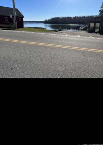 59 Water St, Thomaston, ME 04861-1543