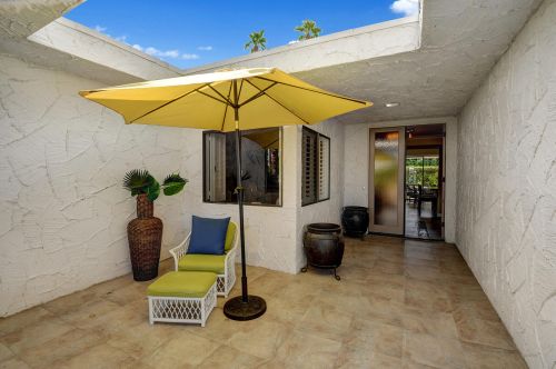 1585 Sierra Way, Palm Springs, CA 92264-0315