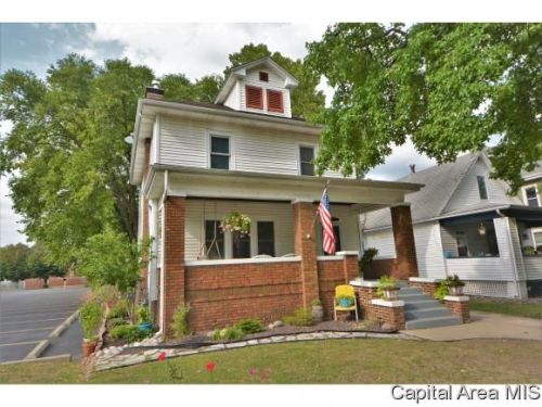 909 Lawrence Ave, Springfield IL  62704-2693 exterior