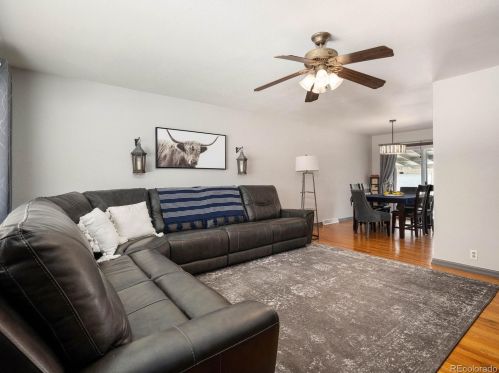 3372 Saratoga Ave, Englewood CO 80110-6204 exterior