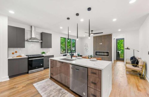 248 Laurel Ave, Atlanta GA  30314-2230 exterior